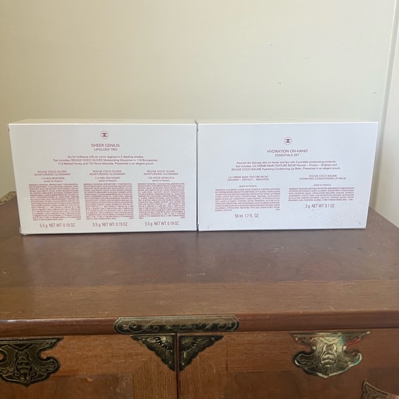 Chanel White and Red Box - Picture 7 of 8